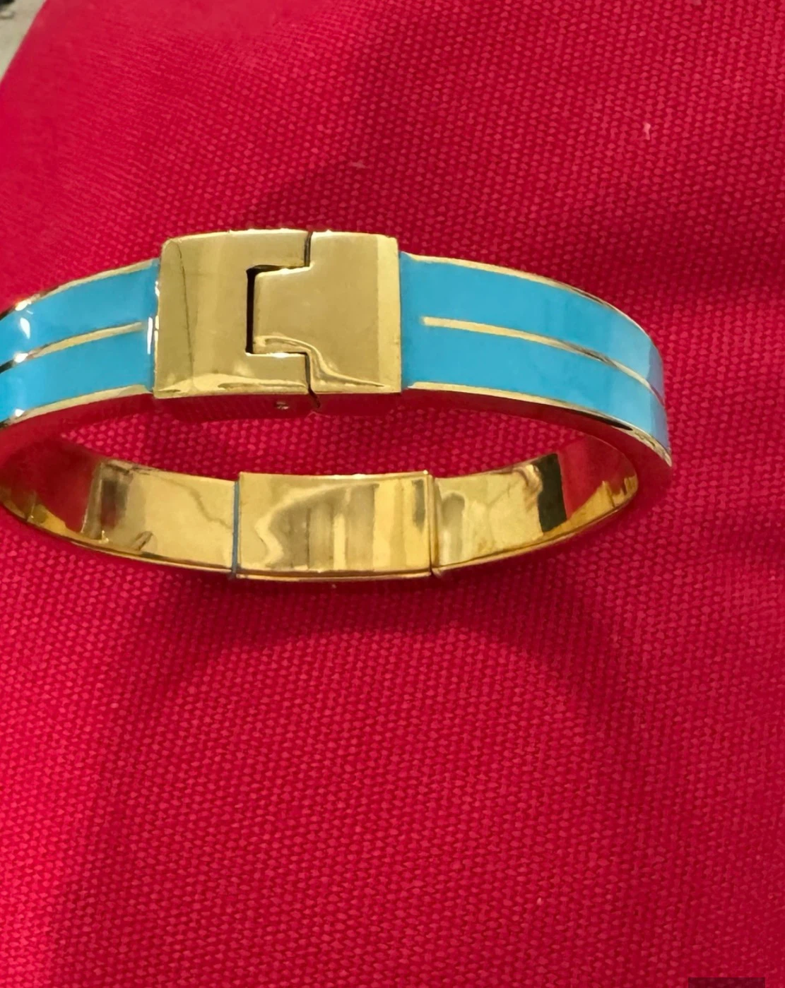 Michael Kors Gold Tone & Blue Enamel Hinged Bangle Bracelet - photo 2
