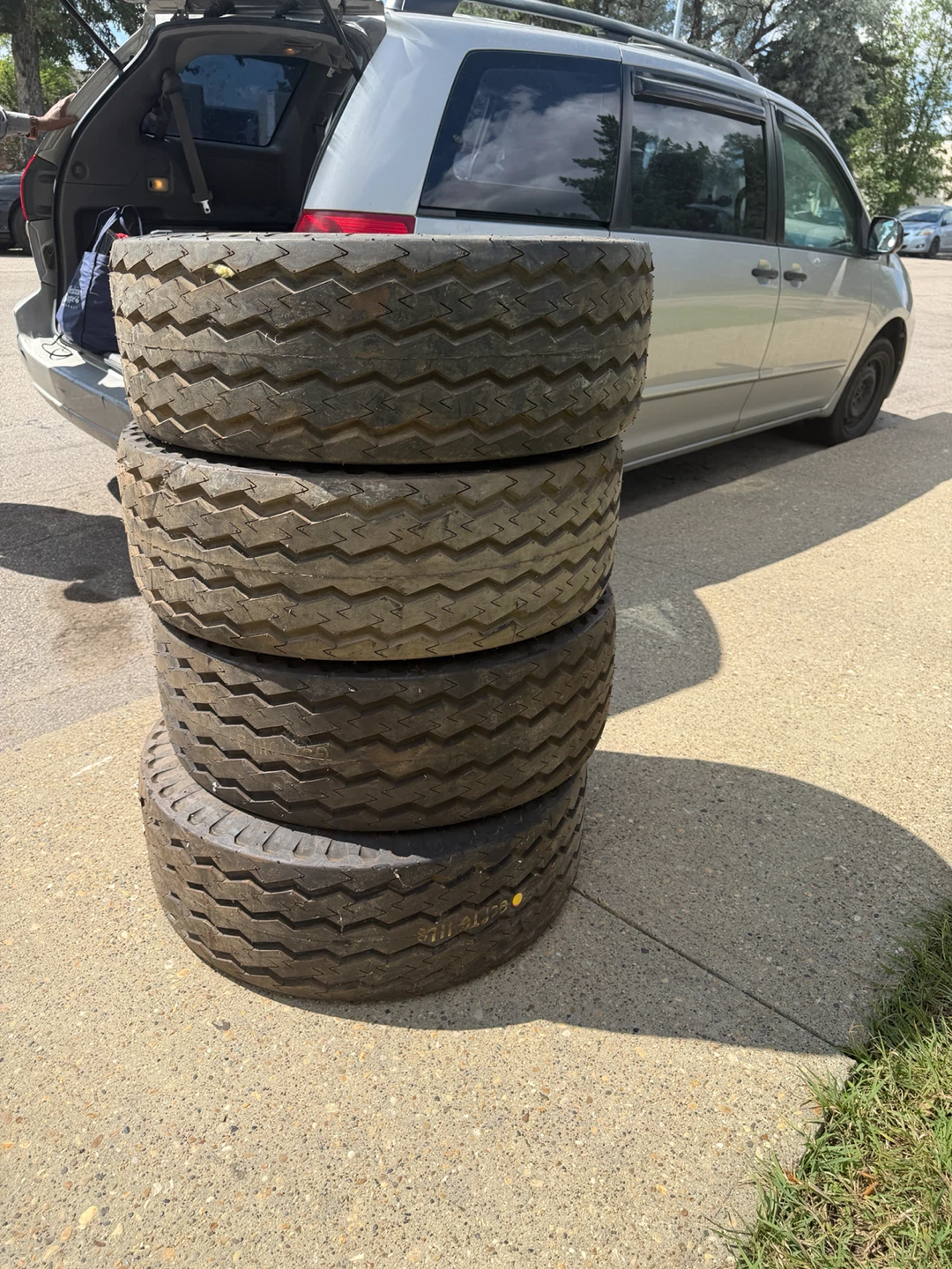 Galaxy 11L-15SL Tires (Set of 4)