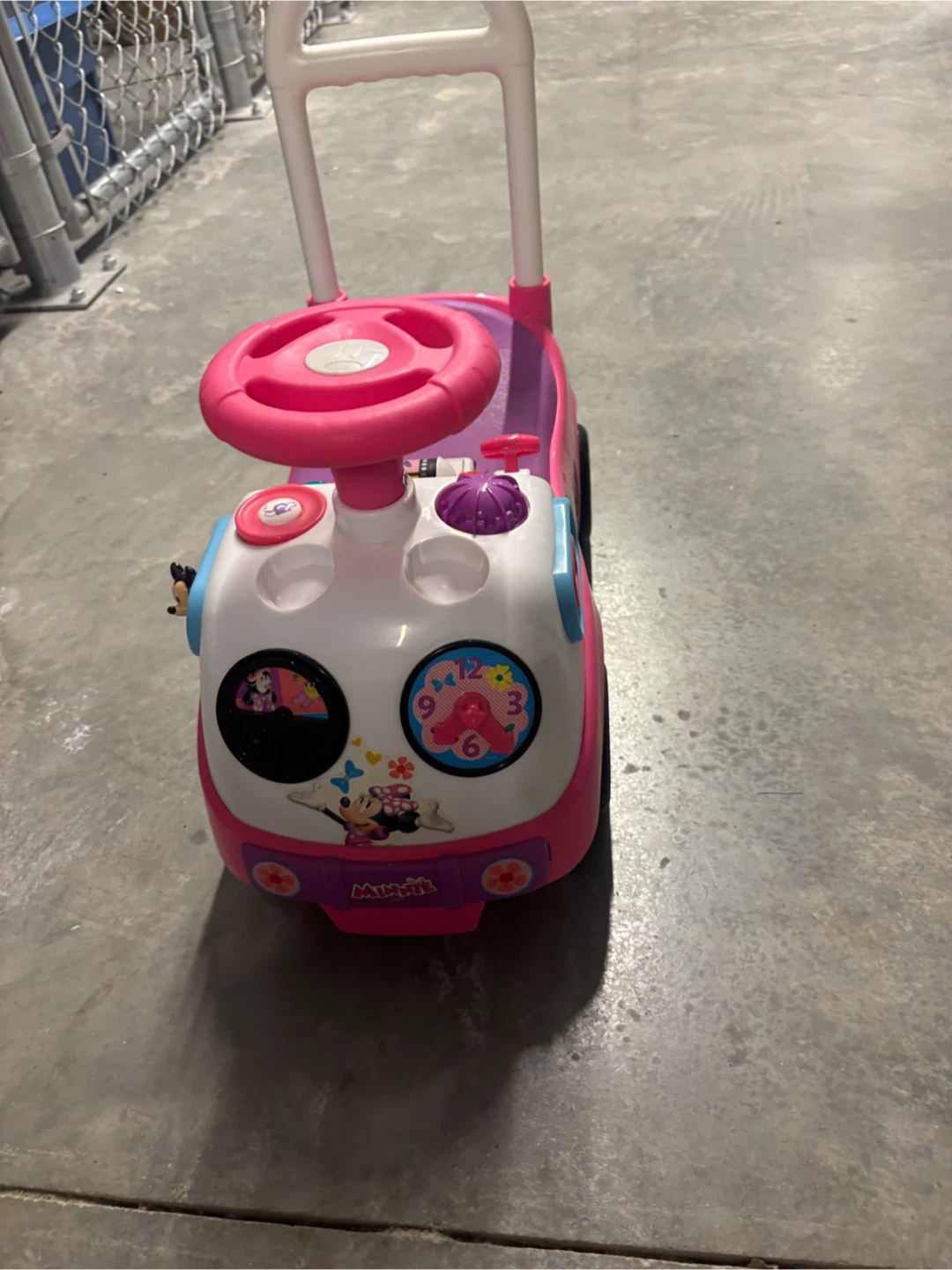 Minnie Mouse Ride-On Push Car - photo 2