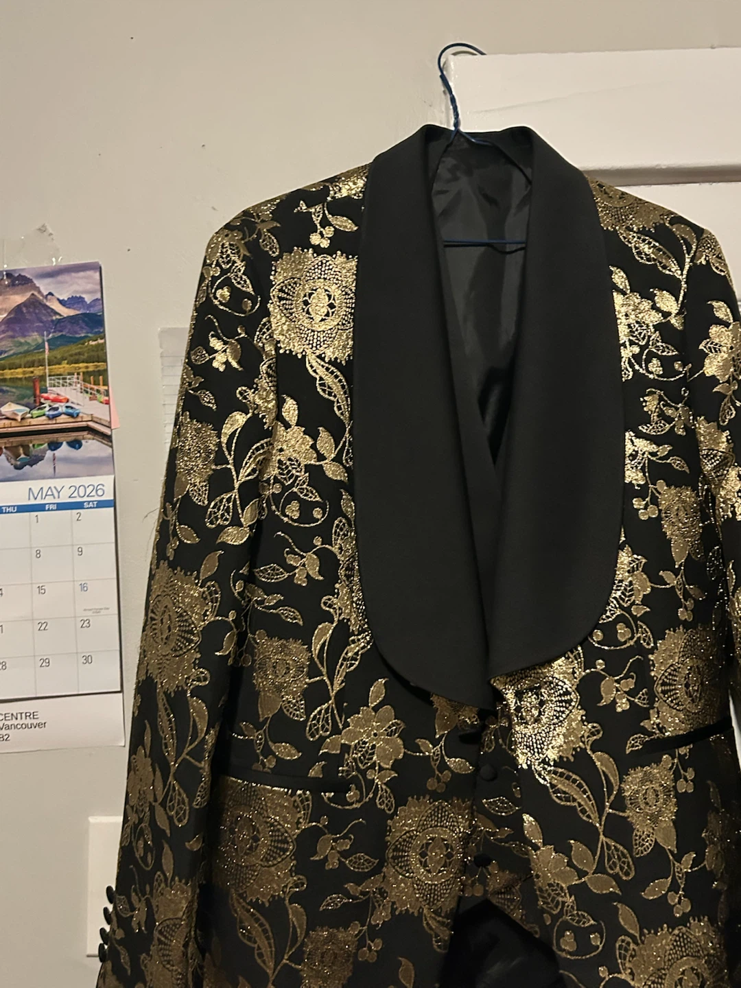 Black and Gold Floral Shawl Collar Blazer - photo 2