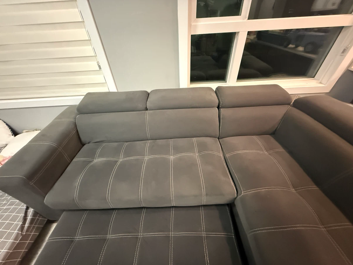 Gray Sectional Sofa with Pull-out Bed - photo 4