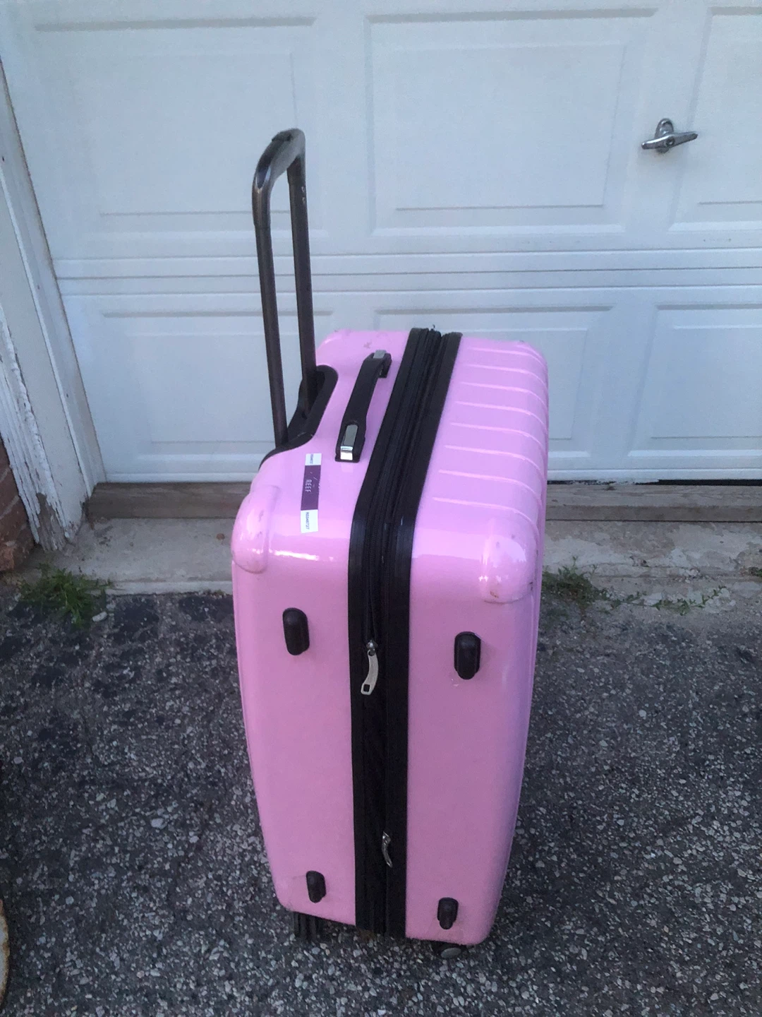 Pink Hard-shell Carry-on Luggage - photo 2