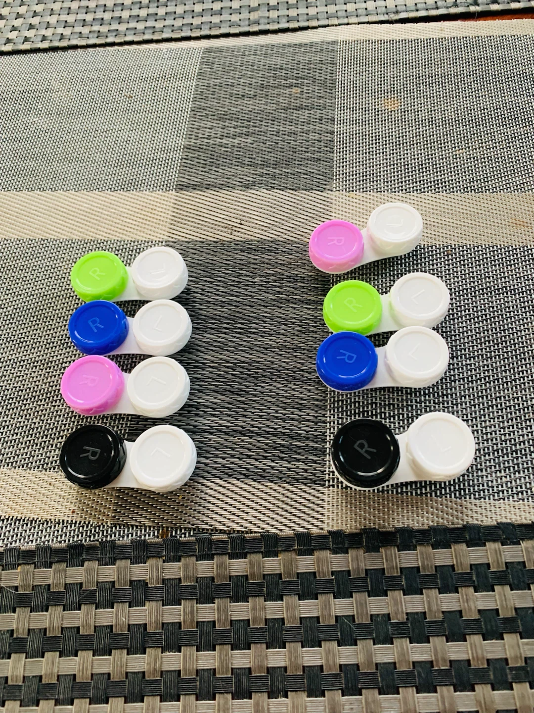 Set of 4 NEW contact lens cases for $5