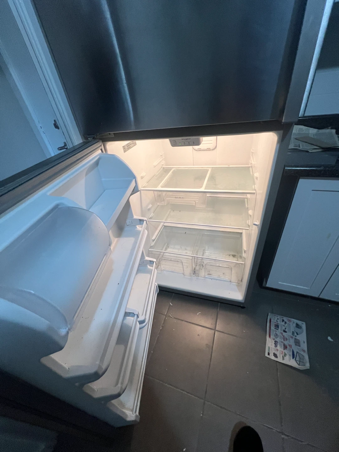 Whirlpool Refrigerator - photo 2