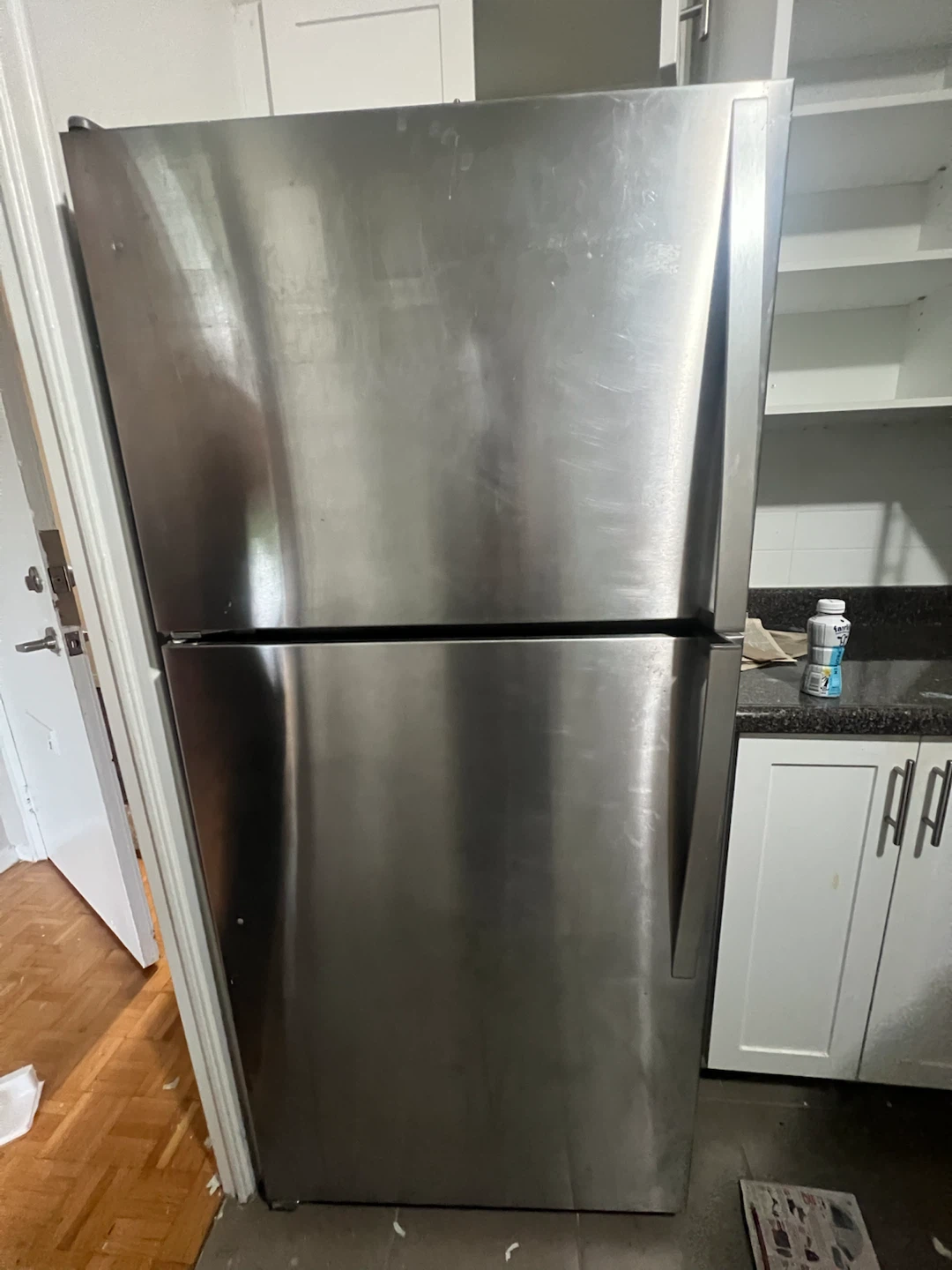 Whirlpool Refrigerator - photo 3