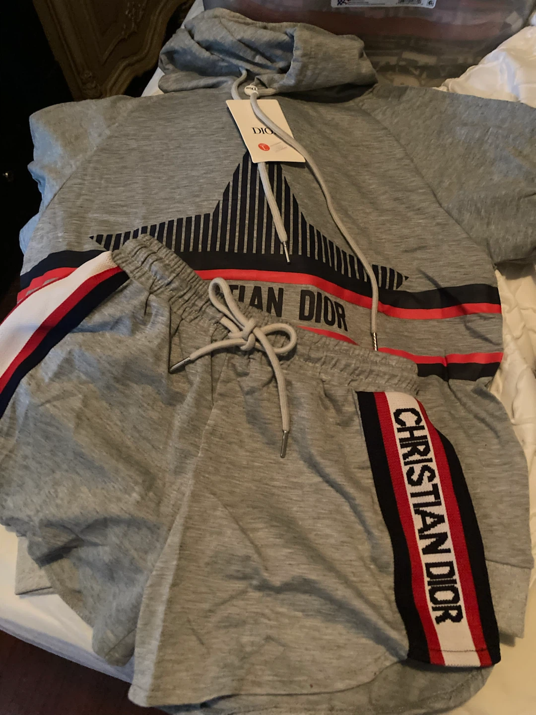 Christian Dior Grey Star Hoodie & Shorts Set - photo 2