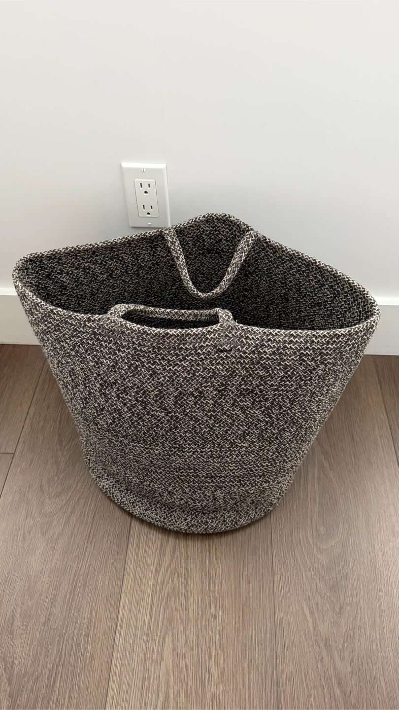 Laundry basket