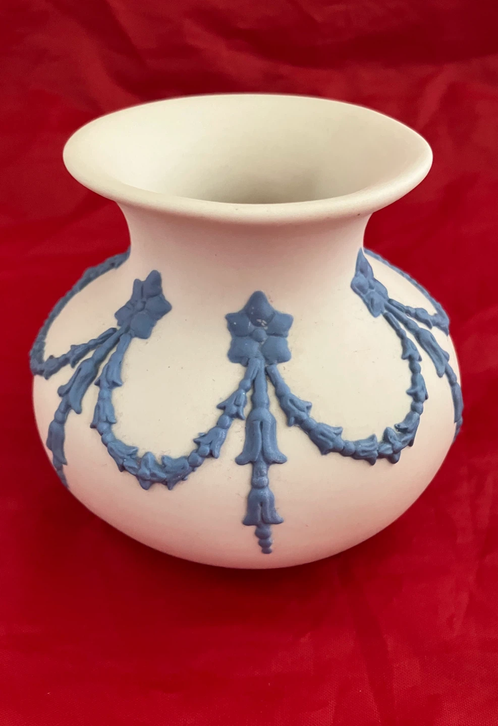 ECANADA ART POTTERY Jasperware Vase, Canada - photo 3
