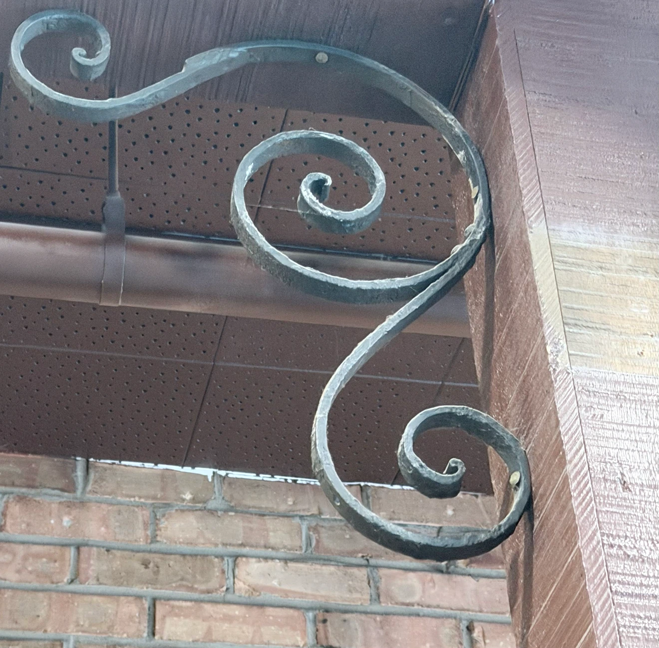 Wrought Iron Decorative Scroll Bracket