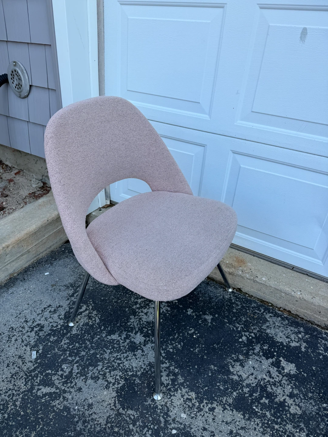 Knoll Saarinen style dining chairs - photo 3