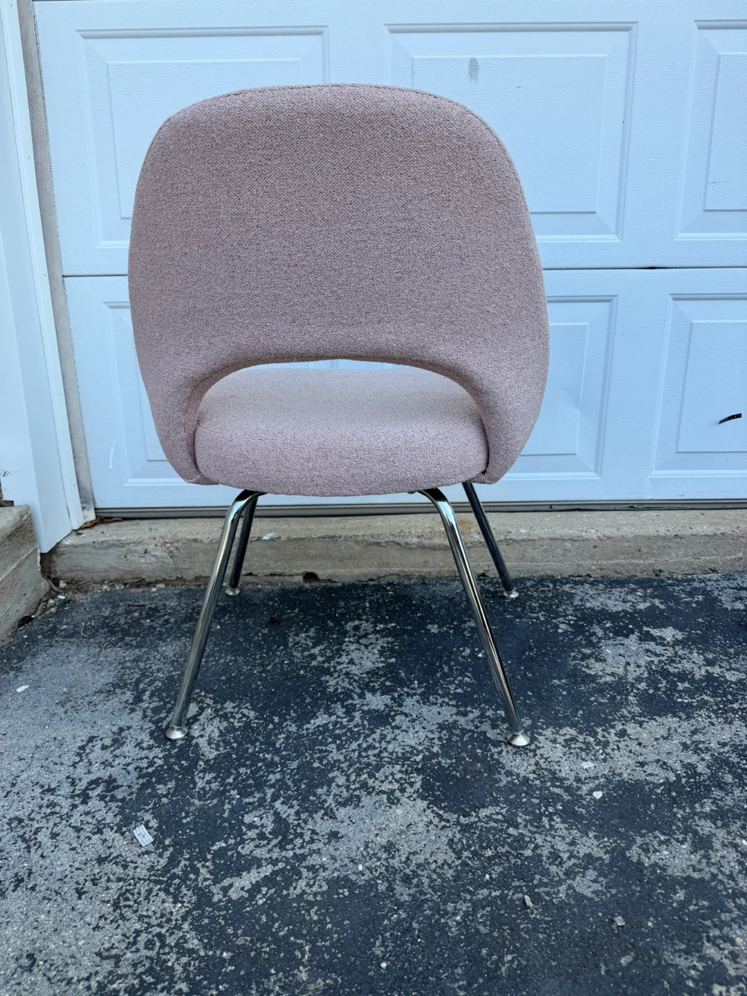 Knoll Saarinen style dining chairs - photo 4