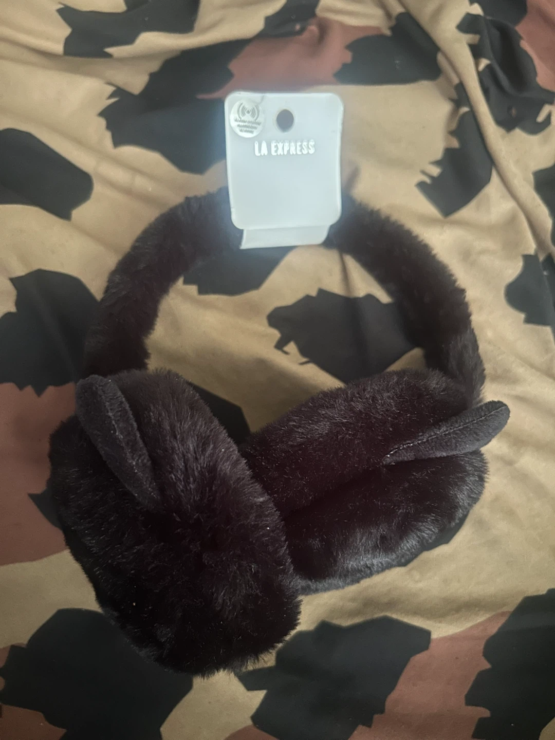 LA Express Black Faux Fur Earmuffs - photo 2