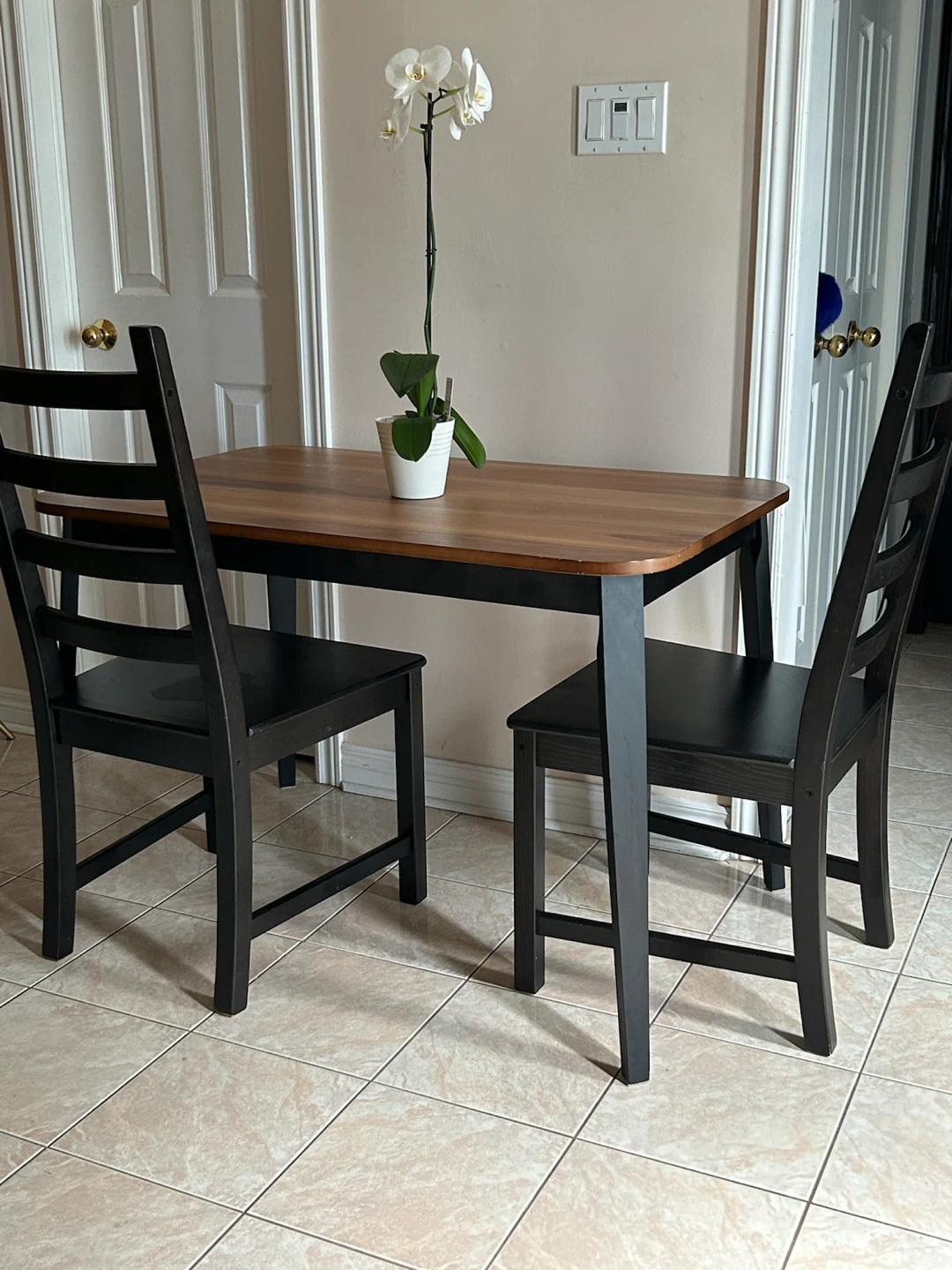 Rectangular Dining Table with Black Legs - photo 2