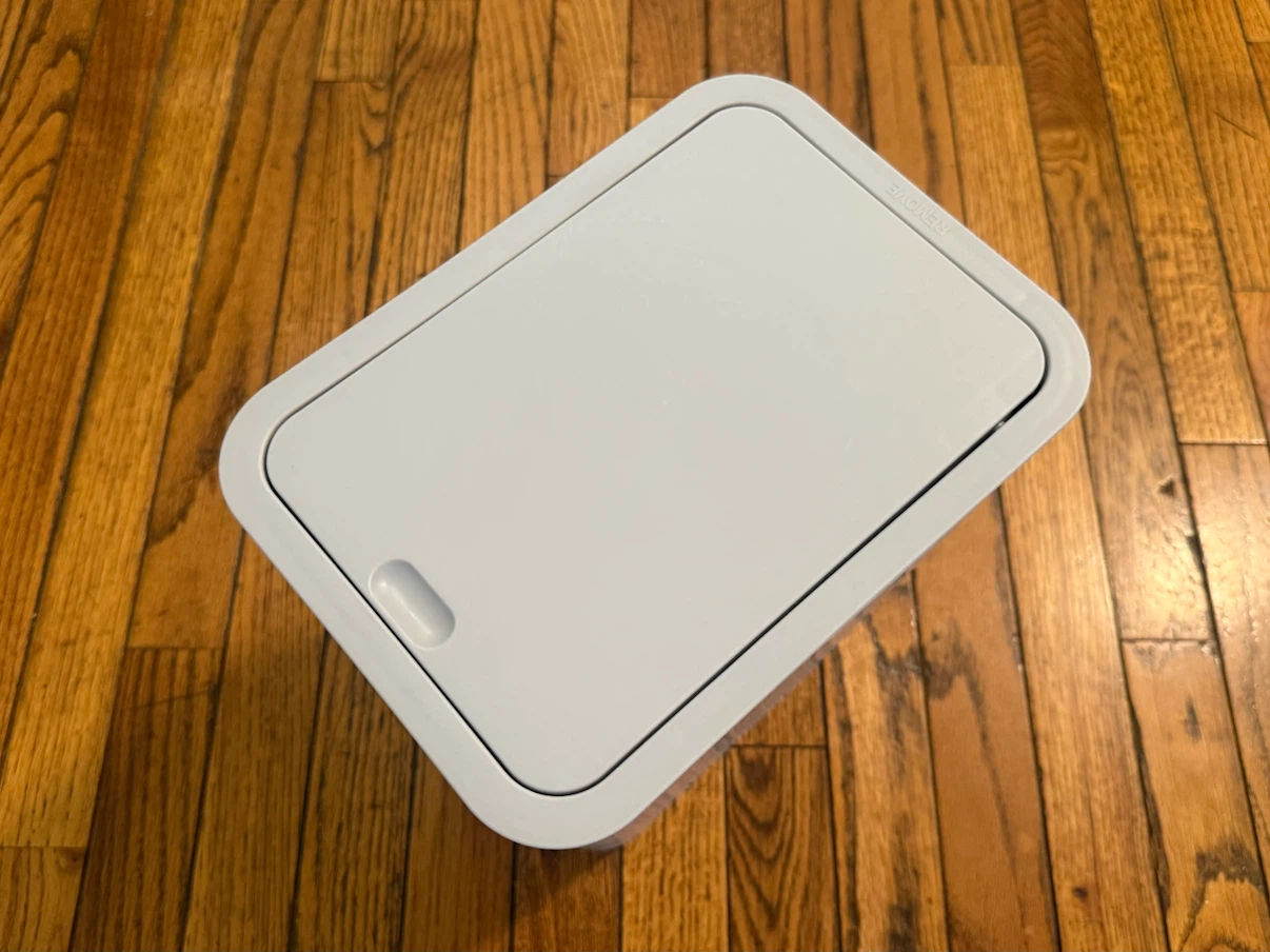 Slim Trash Can with Lid - photo 3