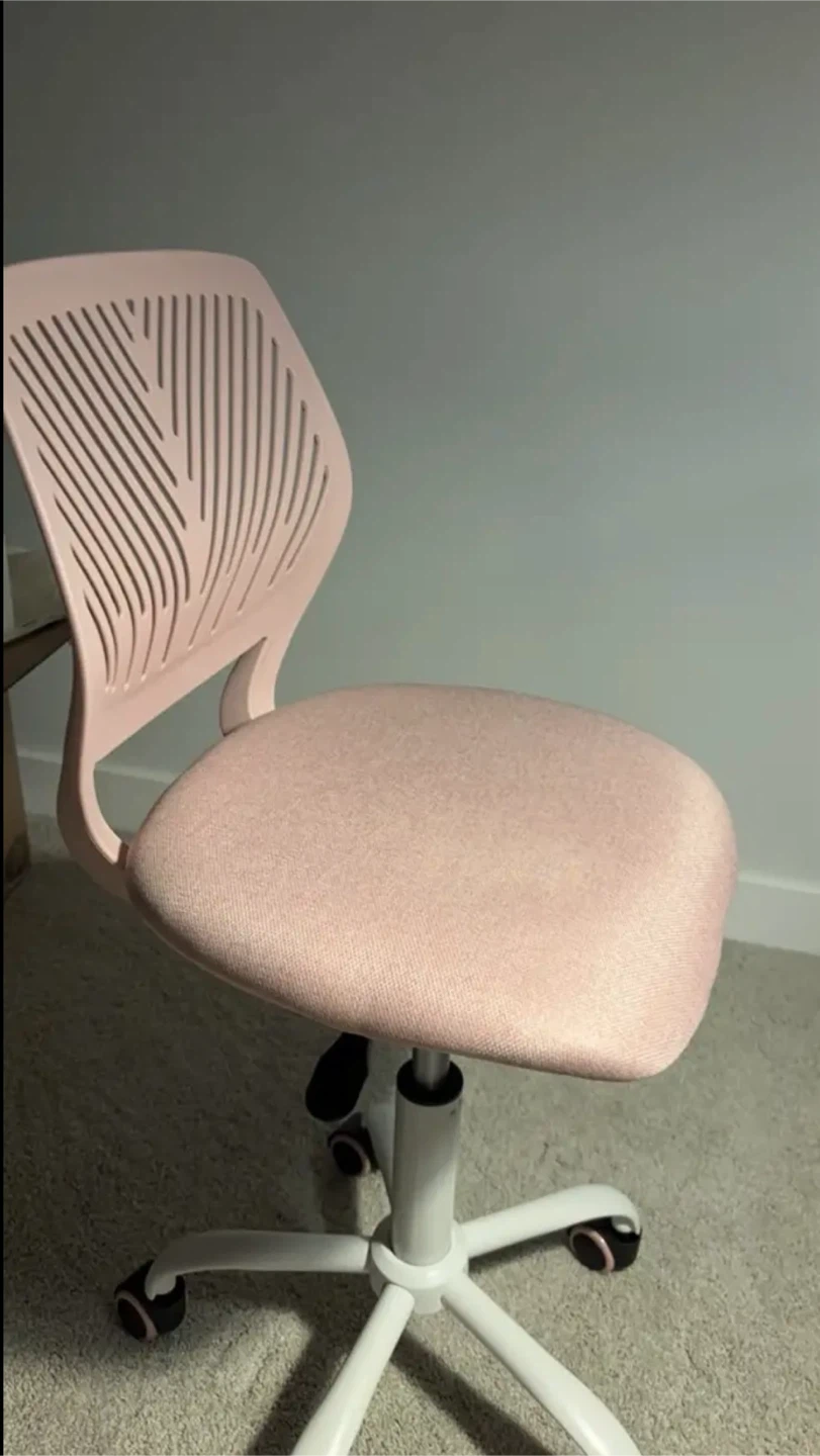 Pick up in Oshawa Roll chair
