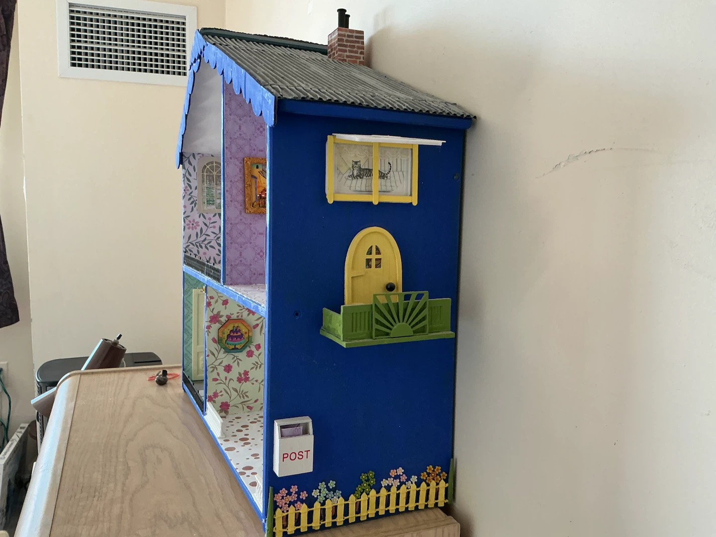 Dollhouse - photo 2