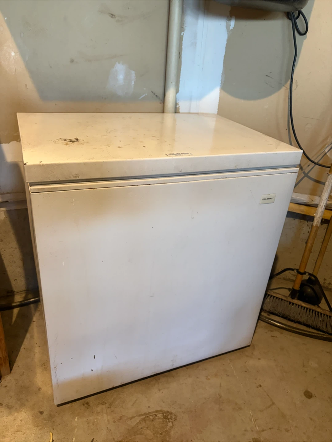 White Chest Freezer
