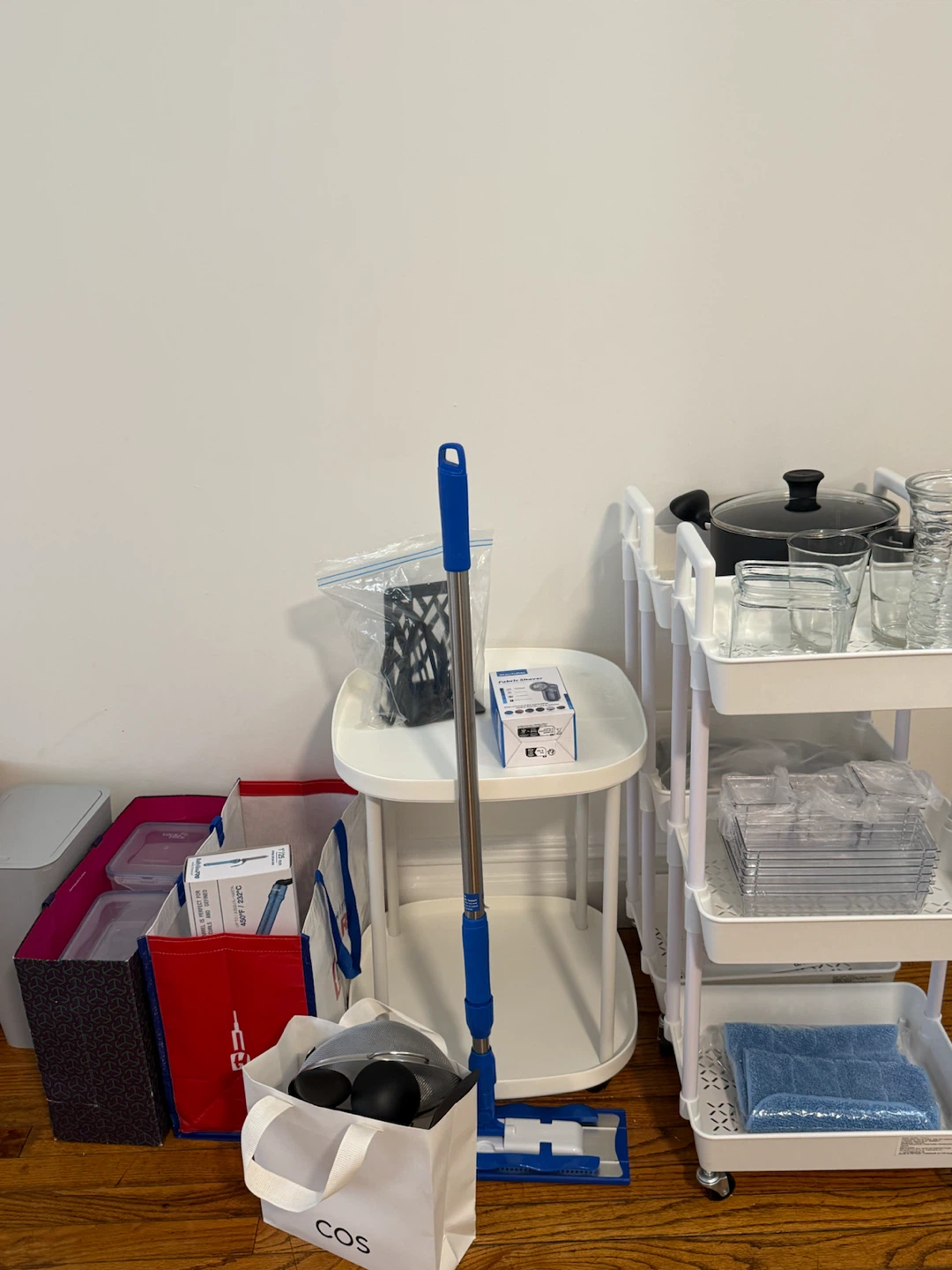 Move out sale for home items
