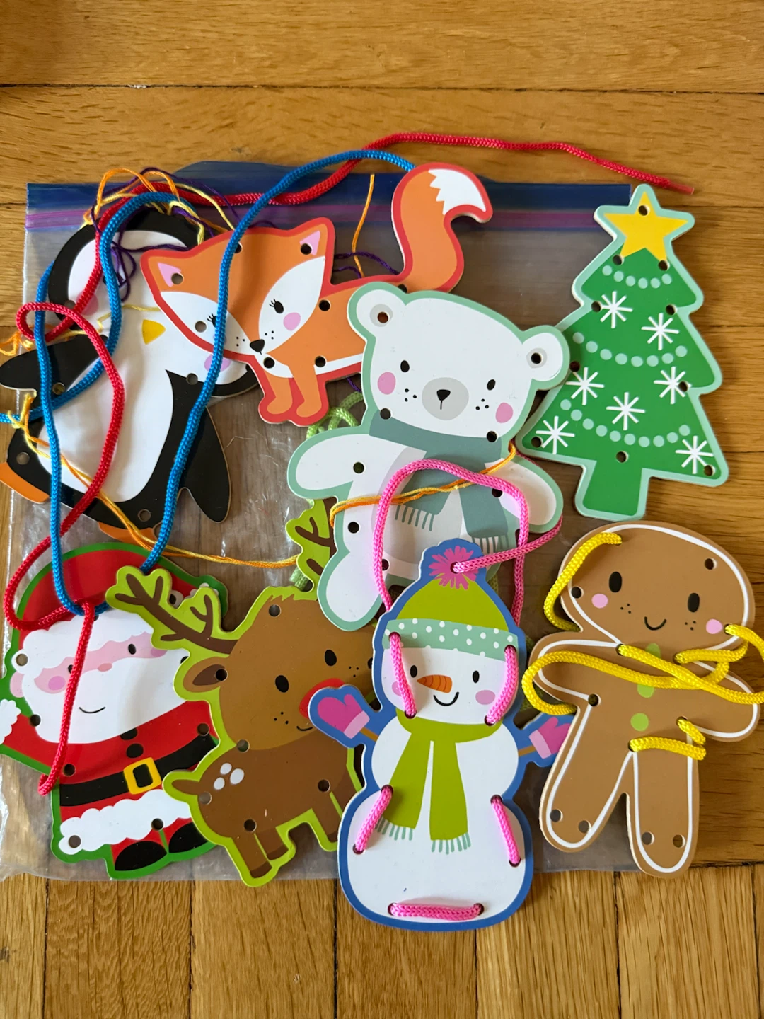 Free! Christmas Themed Lacing Set