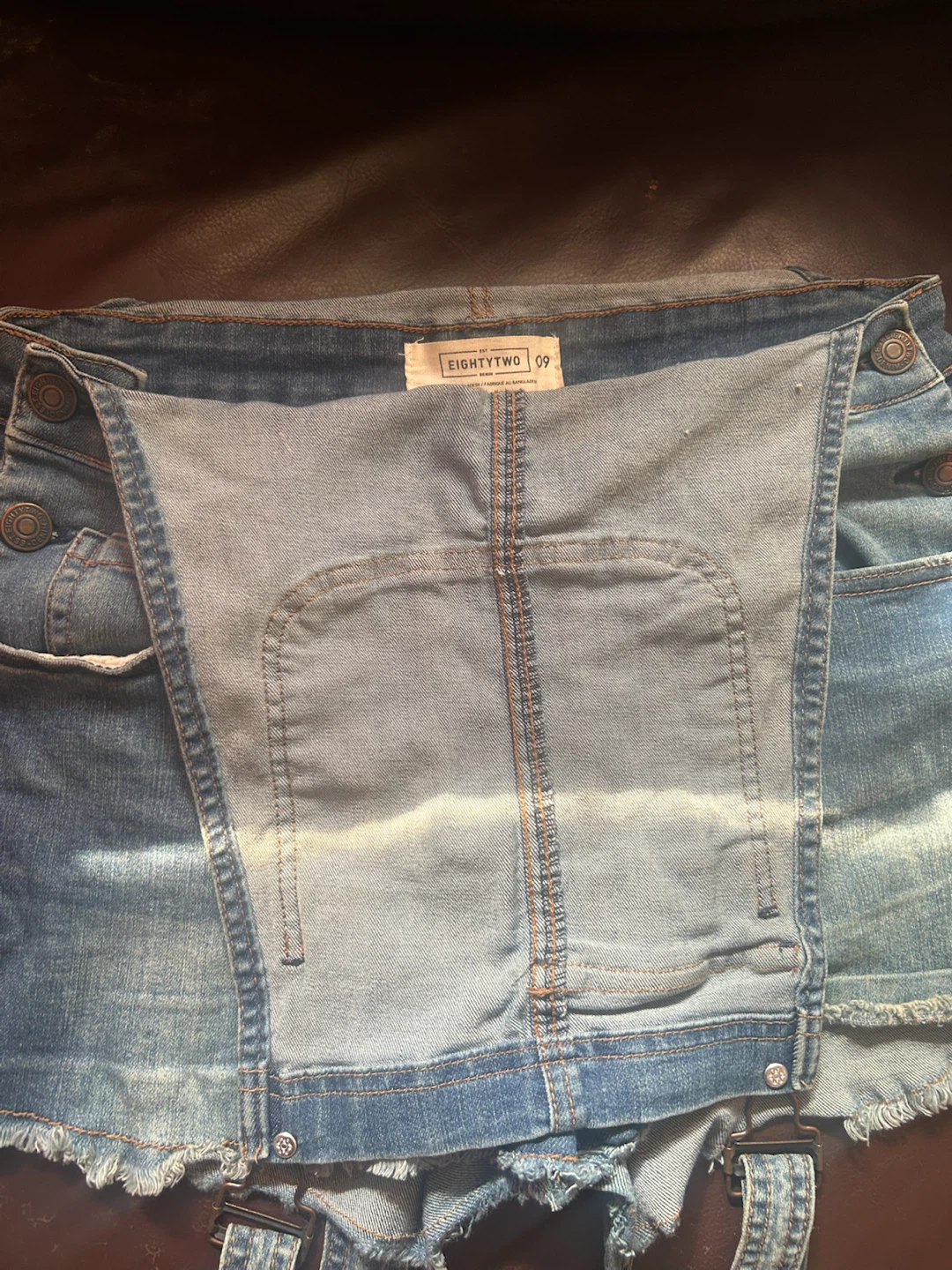 EIGHTYTWO Denim Short Overalls Size 9 - photo 4