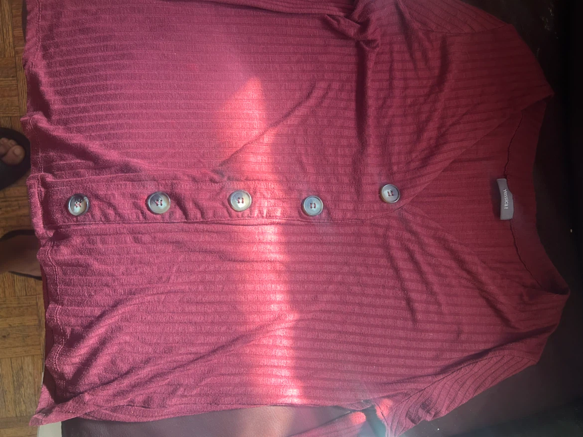 Maroon Ribbed Button top