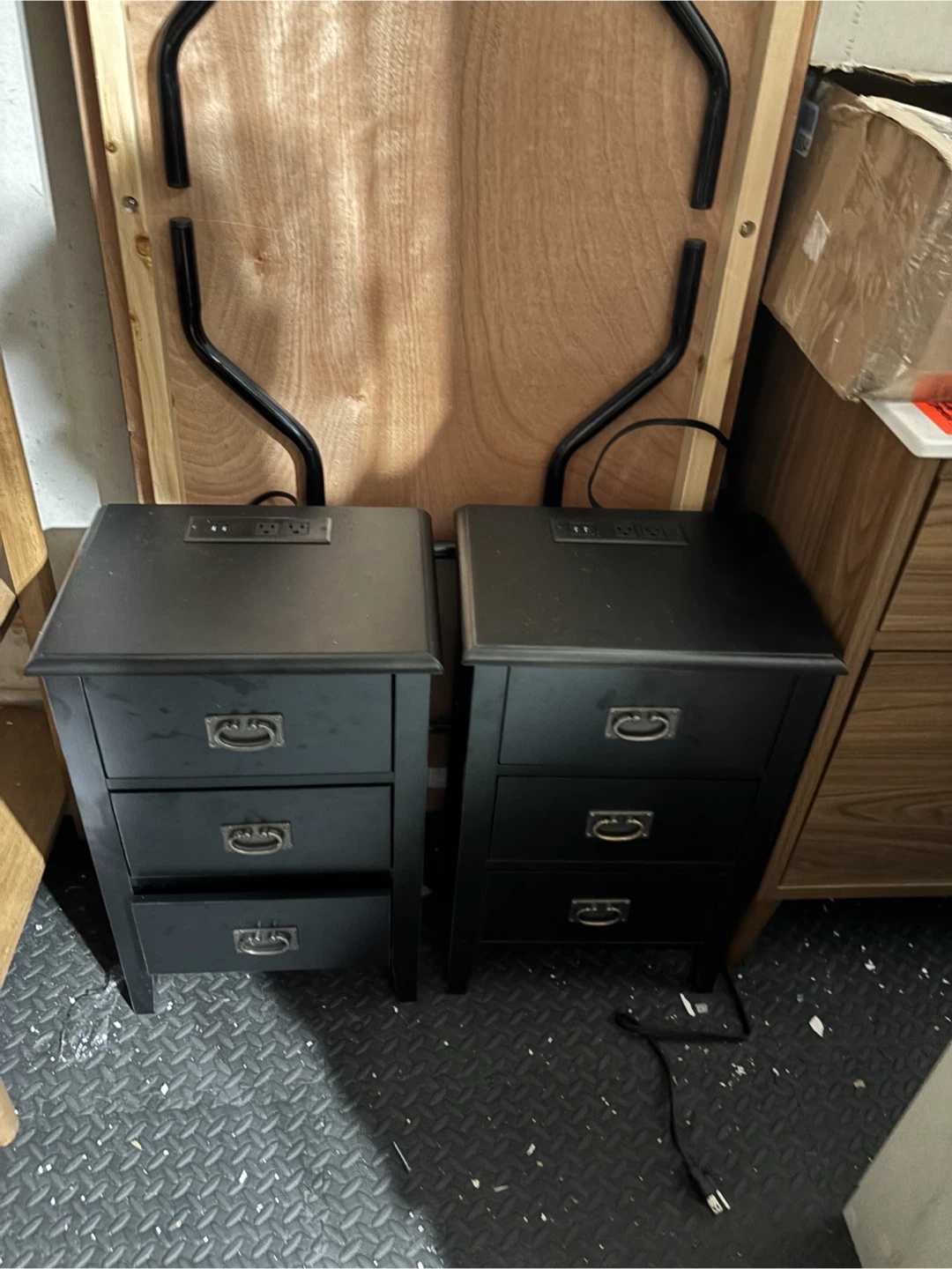 Set of 2 Black Nightstands with Built-in Charging Station - photo 5