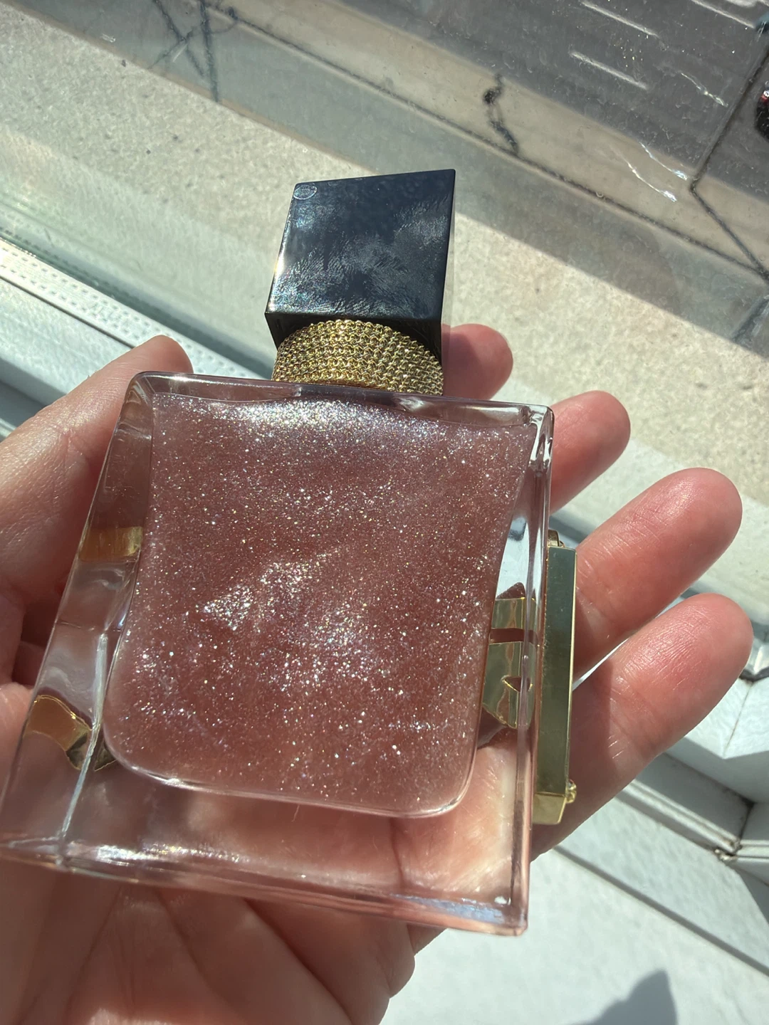 Body oil shimmer. - photo 2