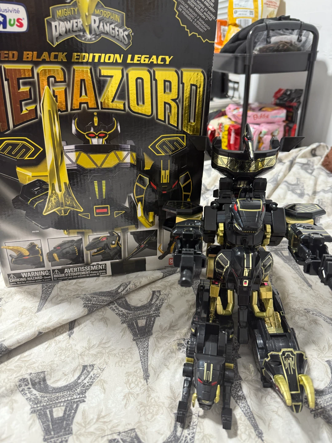 Mighty Morphin Power Rangers  Megazord Limited Black Edition - photo 2