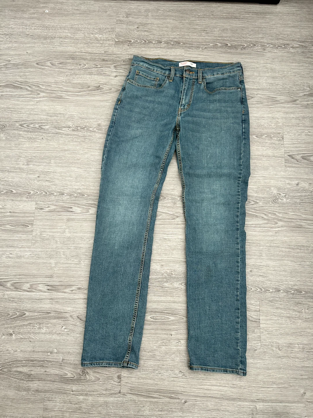 Levi Strauss Signature Straight Jeans