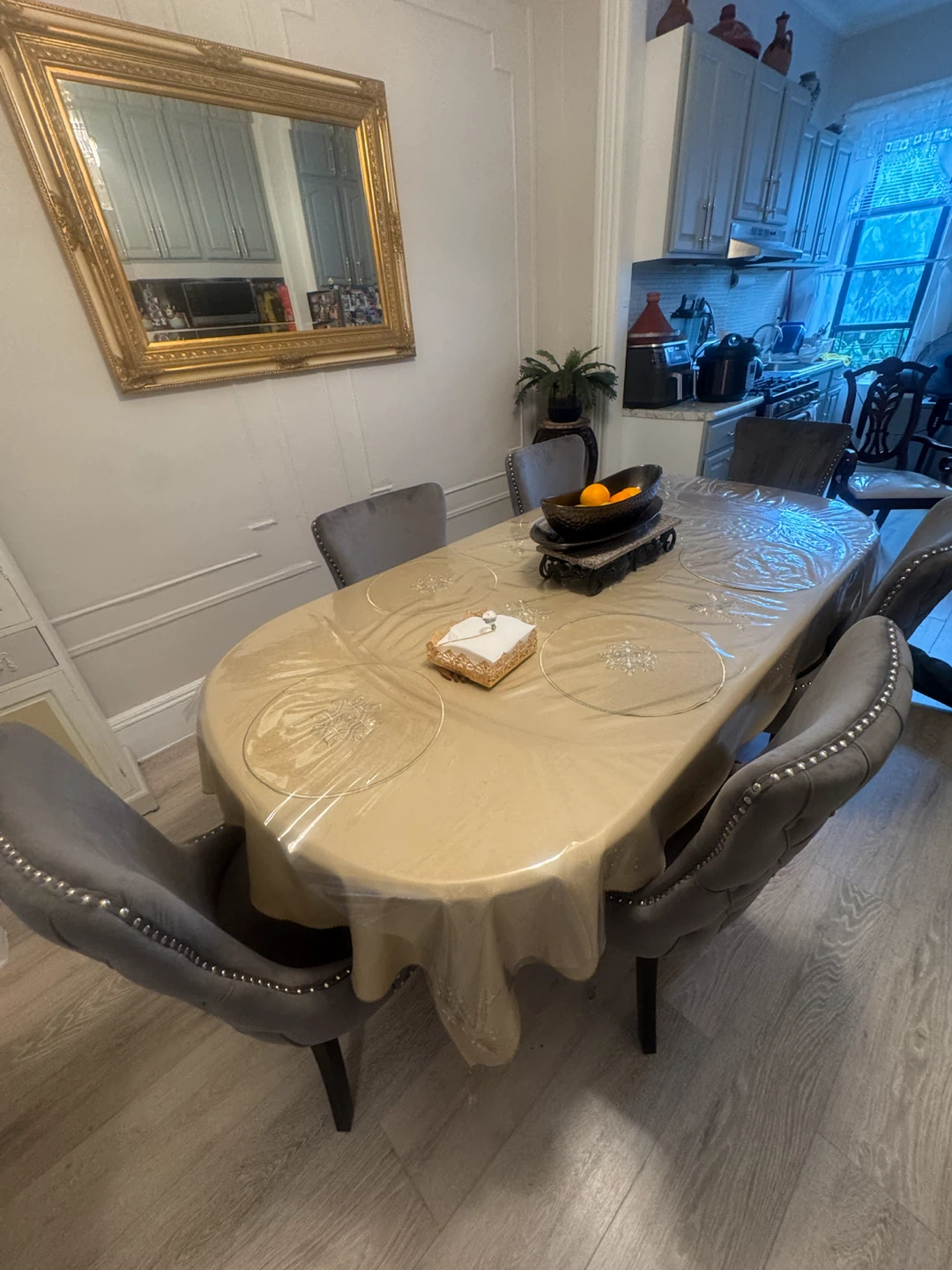 Oval Dining Table with Leaf Extension