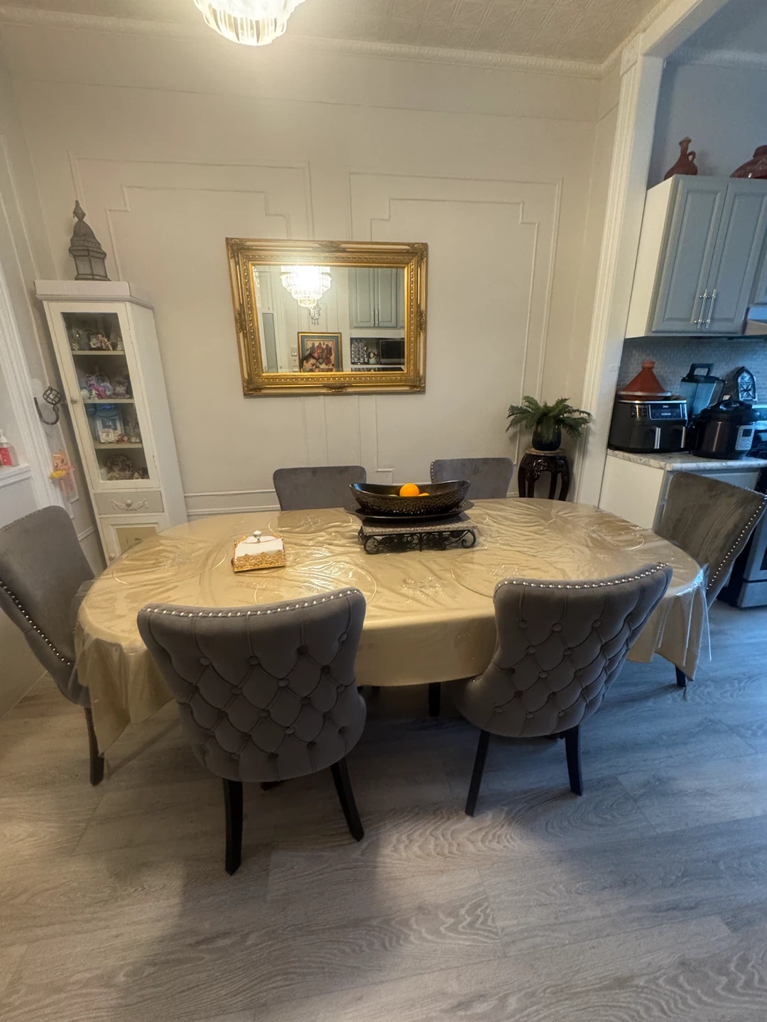 Oval Dining Table with Leaf Extension - photo 2