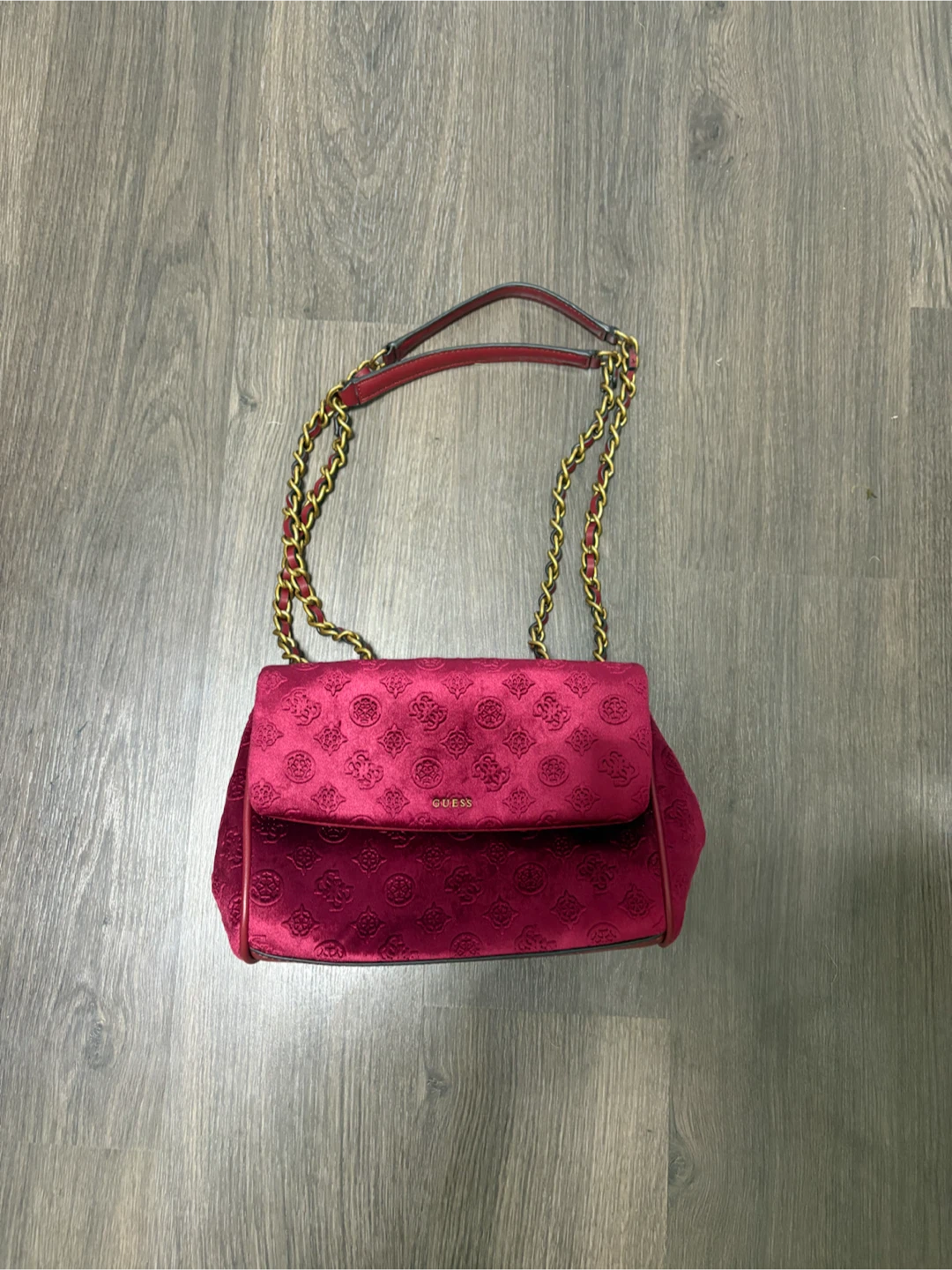 Guess Velvet Chain Shoulder Bag