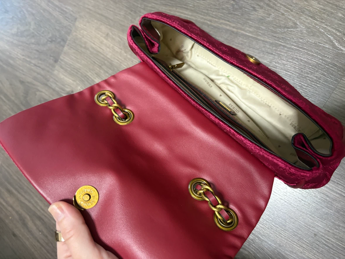 Guess Velvet Chain Shoulder Bag - photo 2