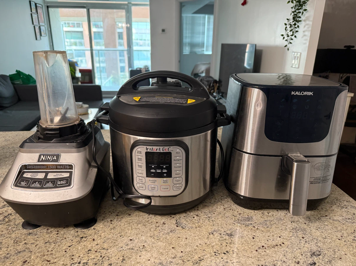 Ninja Blender, Instant Pot, and Kalorik Air Fryer