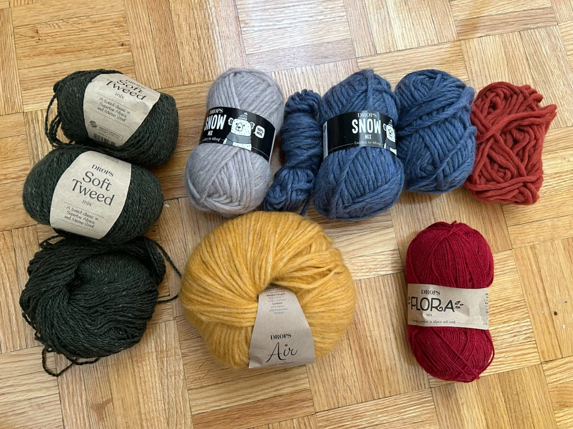 Wool yarn DROPS