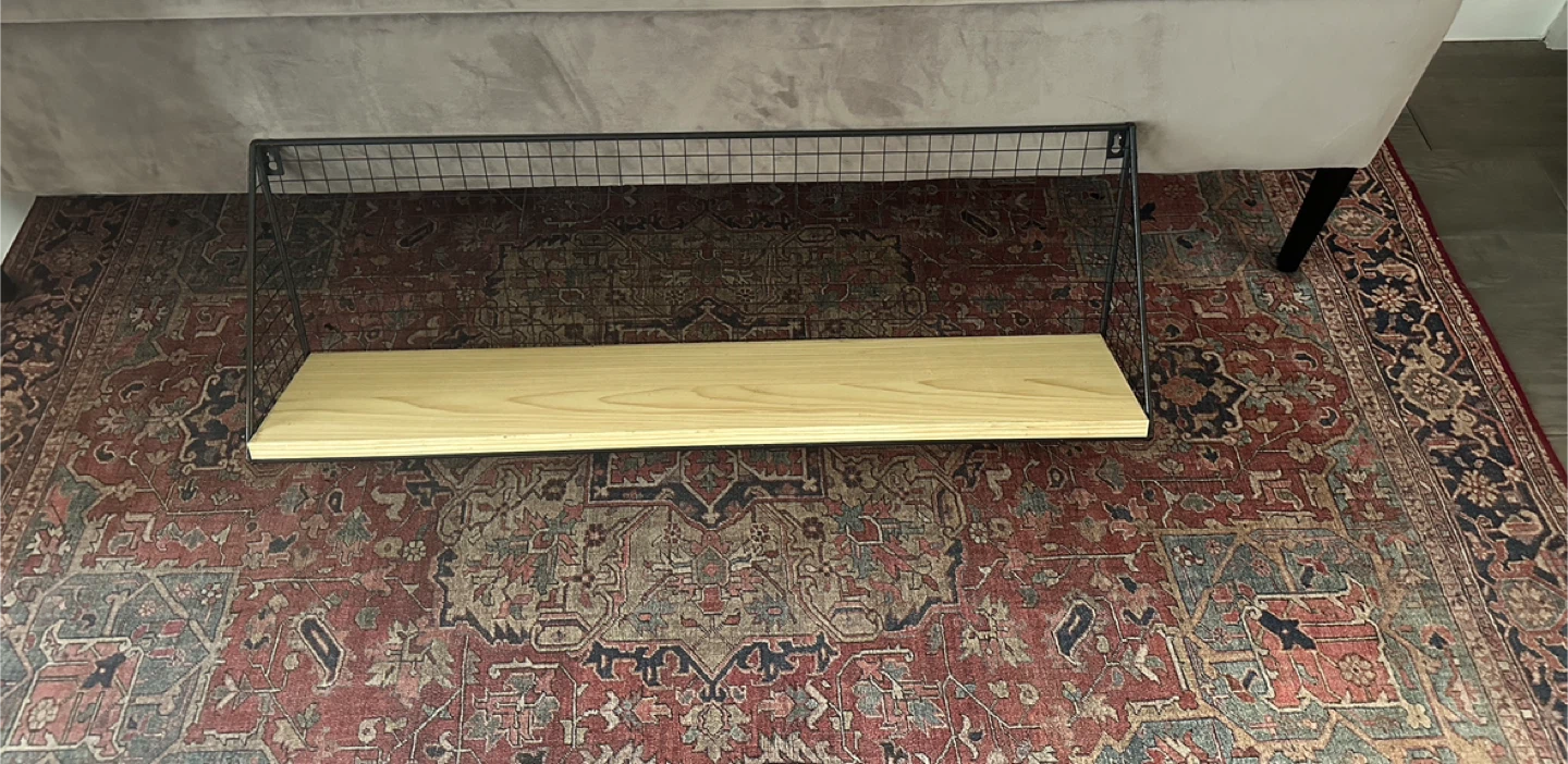 Shelf with Wood - $10 - East York - photo 2