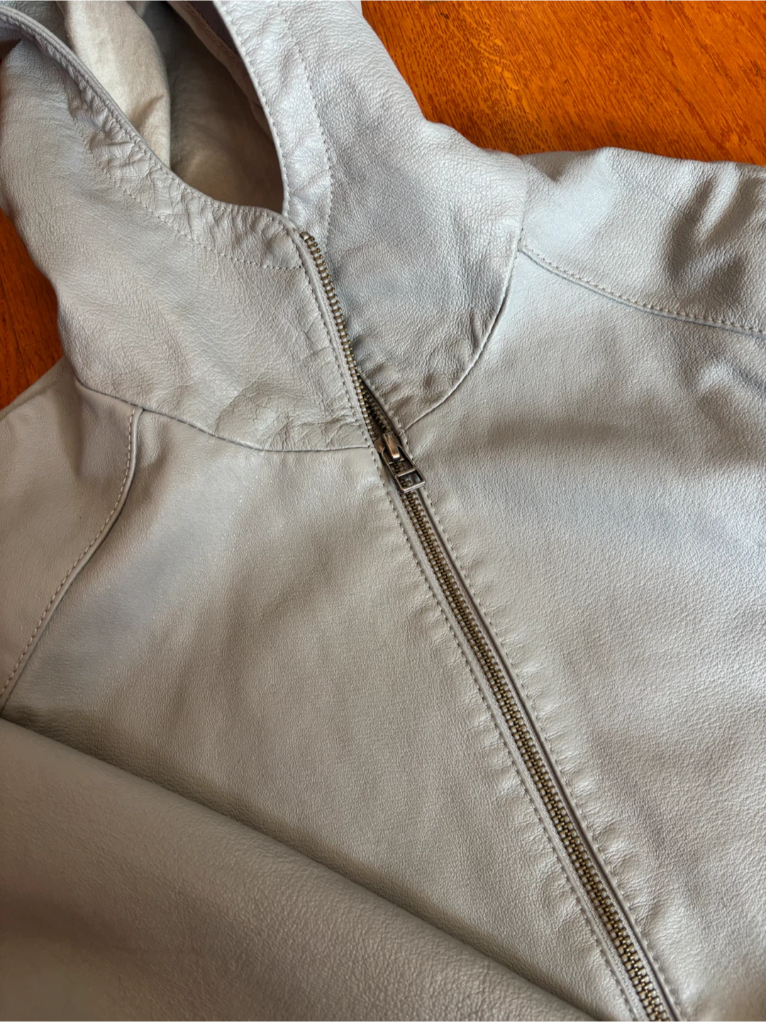 Fashion Leather Hooded Jacket - photo 2