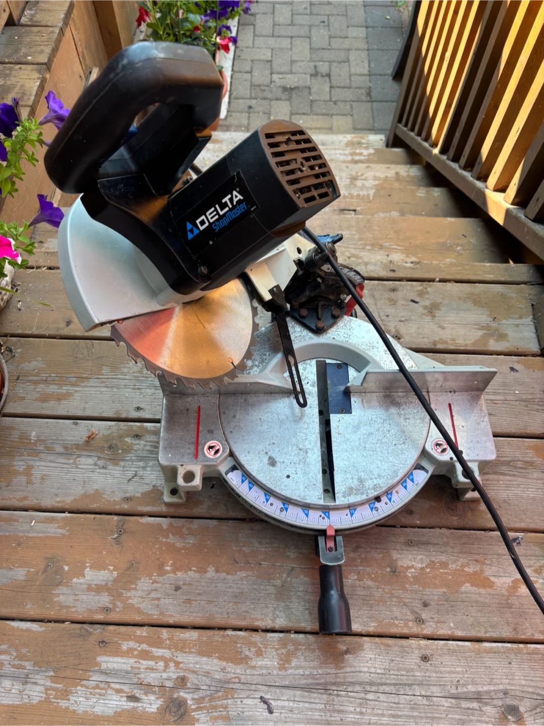 Delta ShopMaster 10" Miter Saw - photo 4