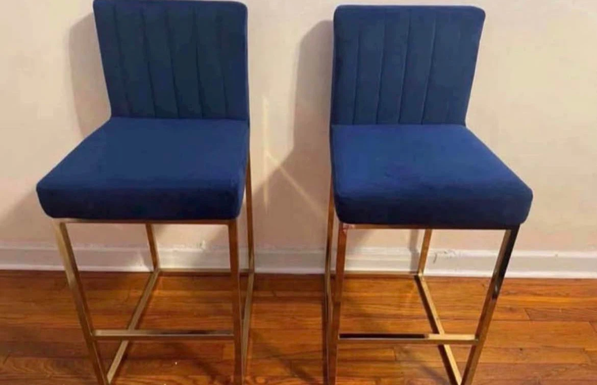 Bar Stools (Set of 2) $100 - photo 5