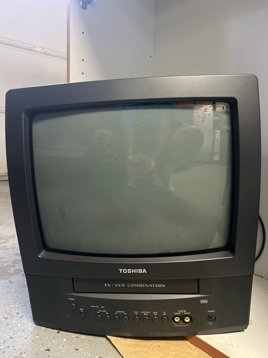 Toshiba TV/VCR Combination MV13N3C