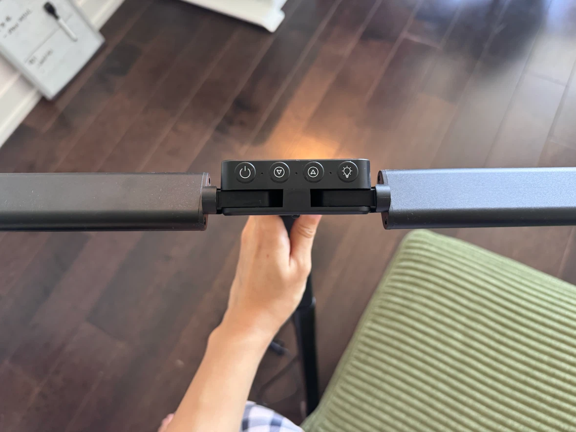 SIBRILLE LED Desk Lamp with Clamp - photo 2