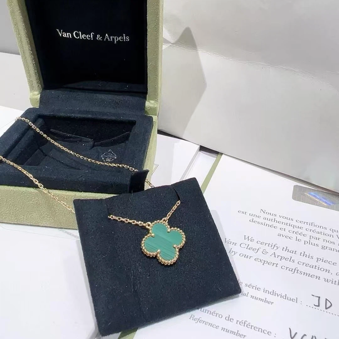 Van Cleef & Arpels Sweet Alhambra Pendant Necklace