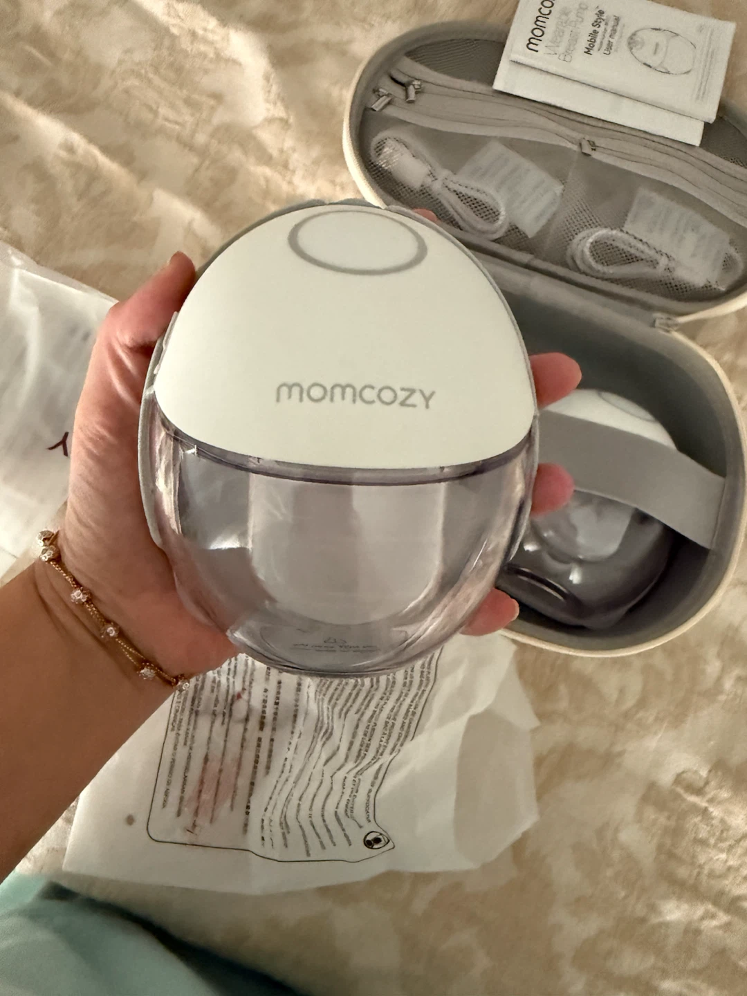 Momcozy Mobile Style™ M6 Wearable Breast Pump (BP311) - photo 4