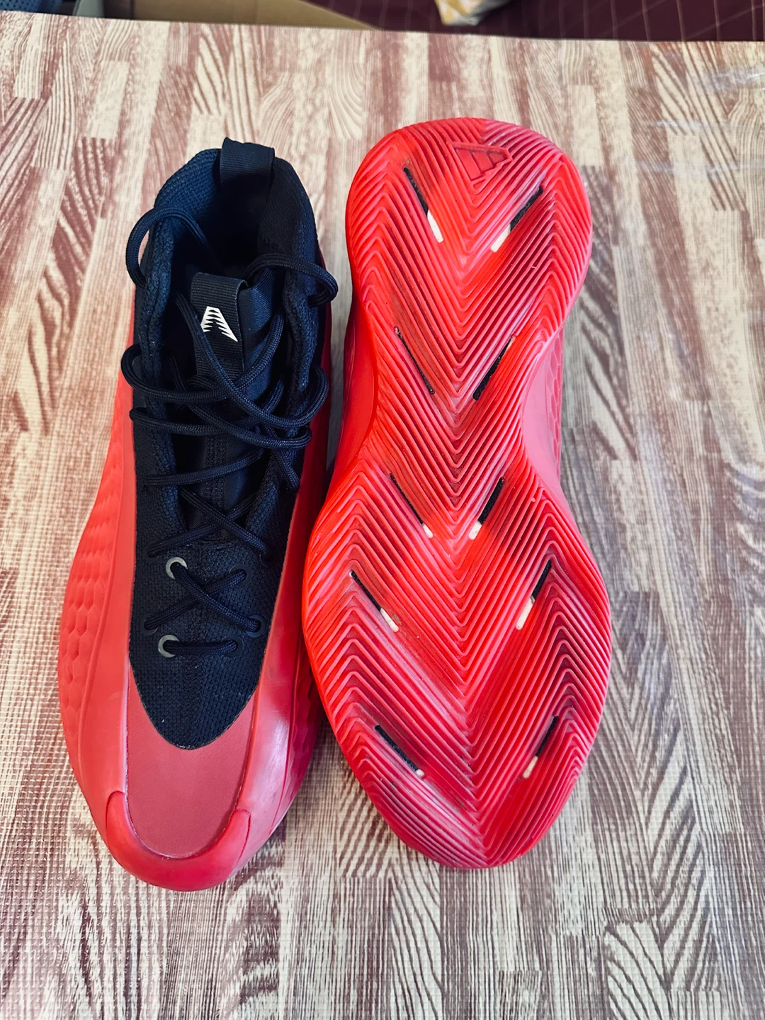 ASICS Basketball Shoes Size 8 - photo 3