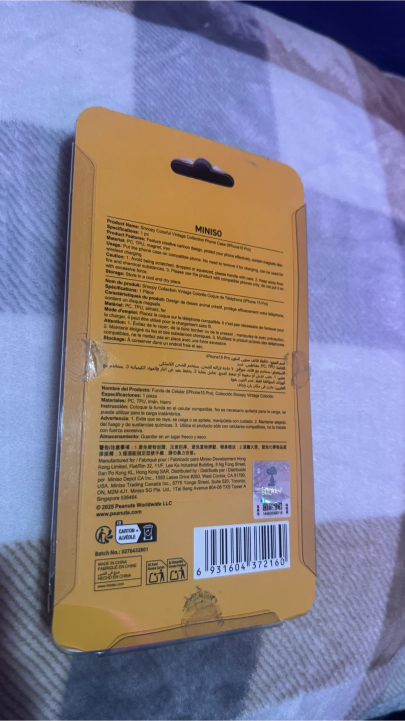 MINISO Snoopy iPhone 15 Pro Phone Case - photo 3