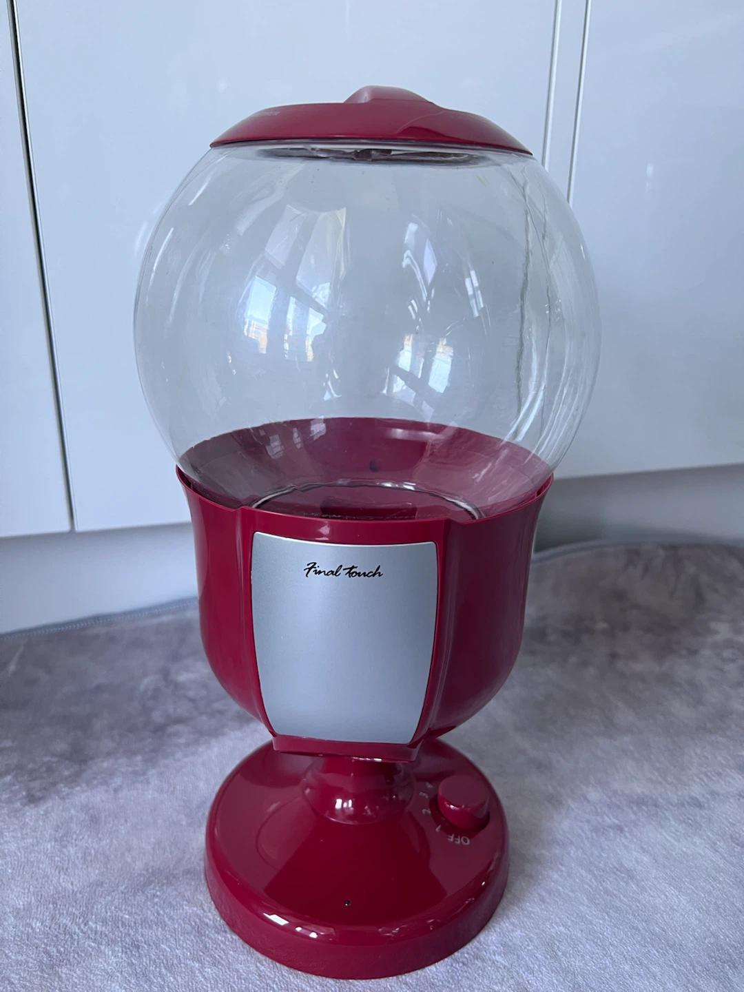 Final Touch Candy Gumball Machine