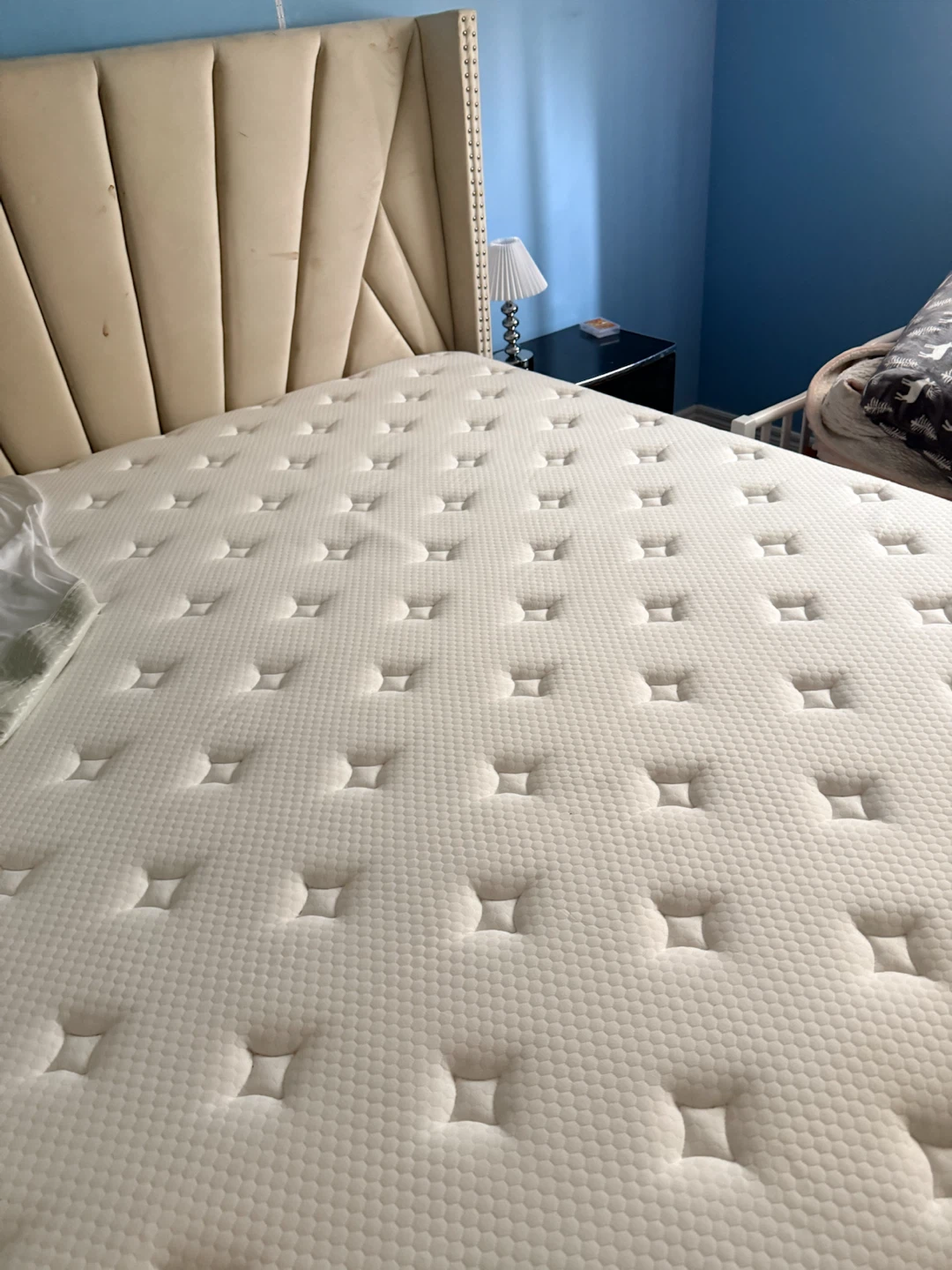 King size mattress - photo 2