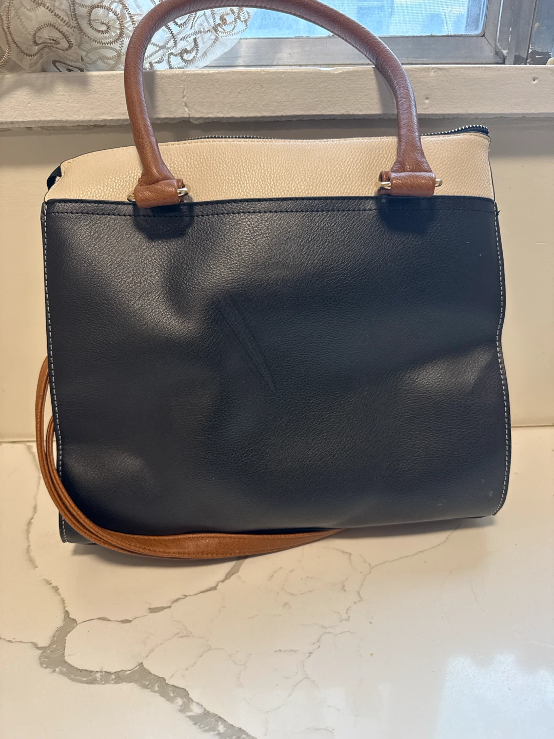 Colorblock Tote Bag with Lock Detail - photo 5