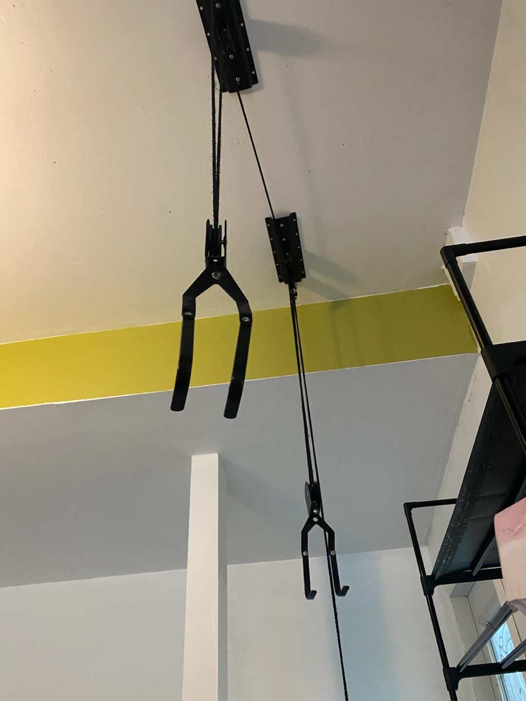 Universal Bike Hoist - photo 4