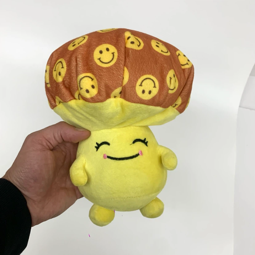 Smiley Face Mushroom Plush Toy Soft Stuffed Pillow Cute Decor - photo 2